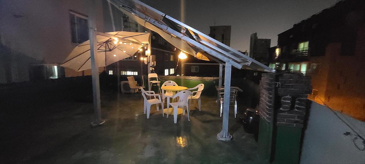 Appletree Guesthouse Сеул Экстерьер фото