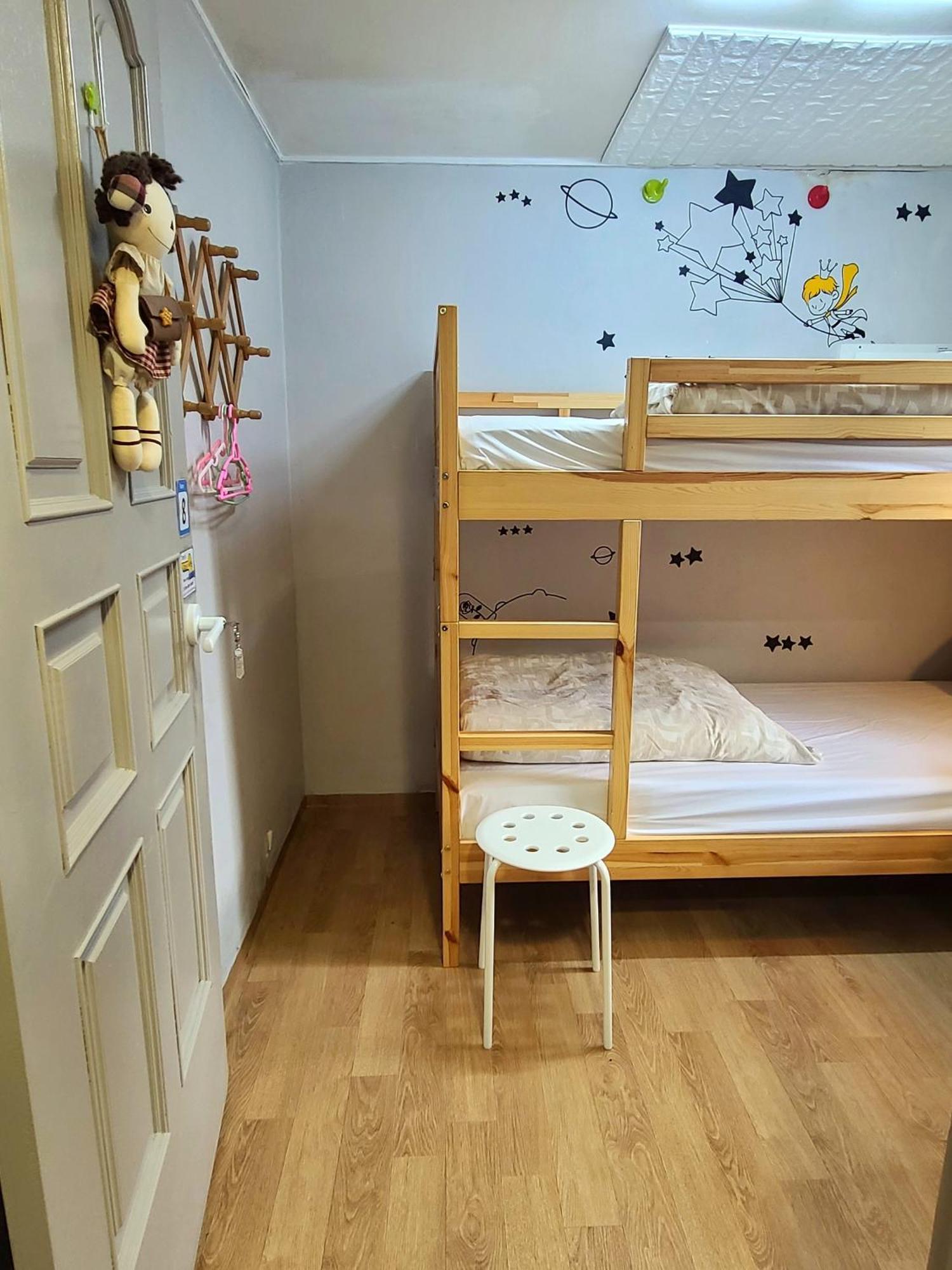 Appletree Guesthouse Сеул Экстерьер фото