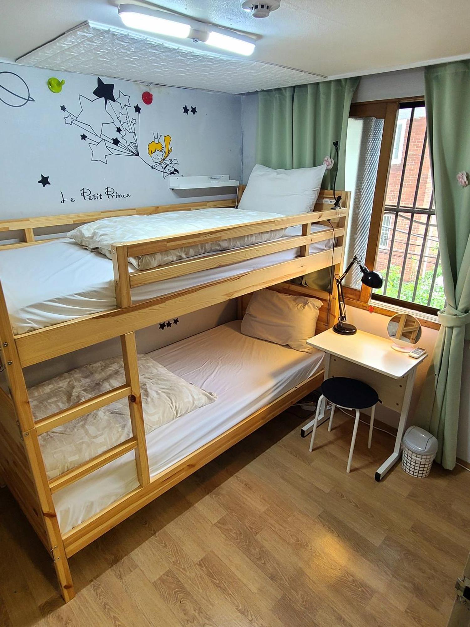 Appletree Guesthouse Сеул Экстерьер фото